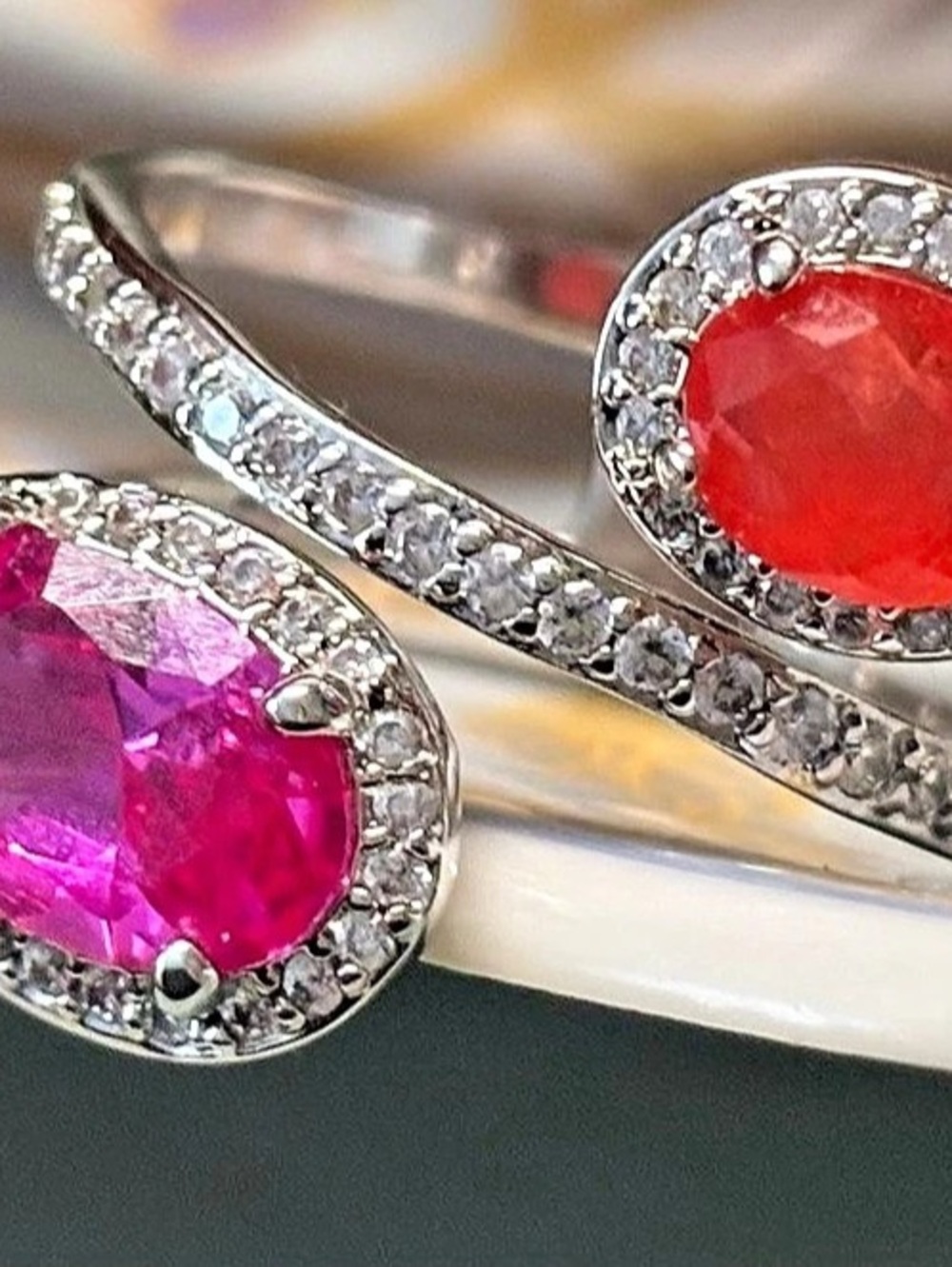 Twin Flame Twin Stone Quartz Ring in Pink & Red NWT